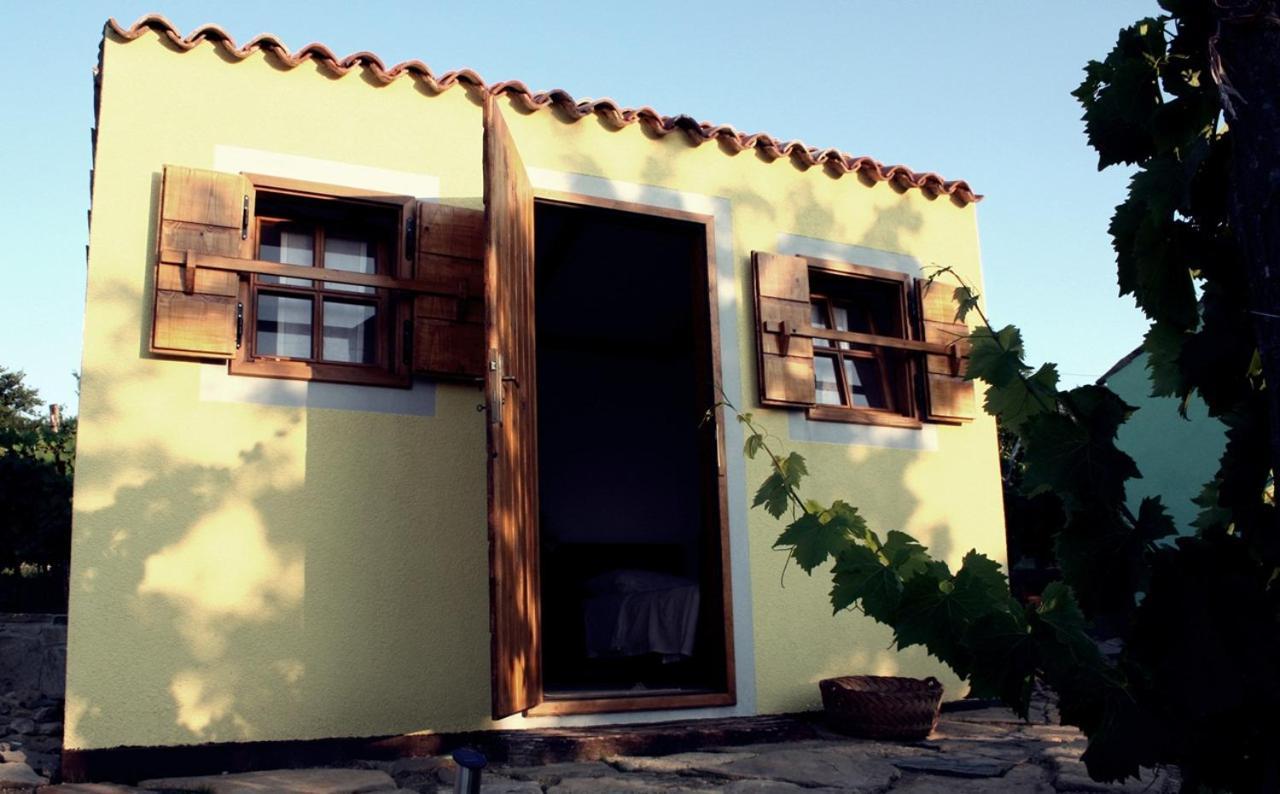 Glamping Green Istria Tiny Houses تروشكي المظهر الخارجي الصورة